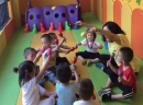 彩虹蜗牛国际早教中心——全学程沉浸式教学法，塑造儿童优秀的品格