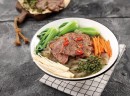 开台门里小锅牛肉粉店赚钱嘛，利润怎么样？