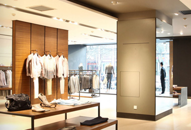 劲霸男装加盟_男装加盟费_夏季男装时尚-